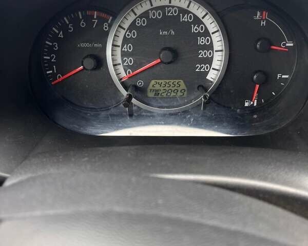 Сірий Мазда 5, об'ємом двигуна 1.8 л та пробігом 243 тис. км за 5400 $, фото 8 на Automoto.ua