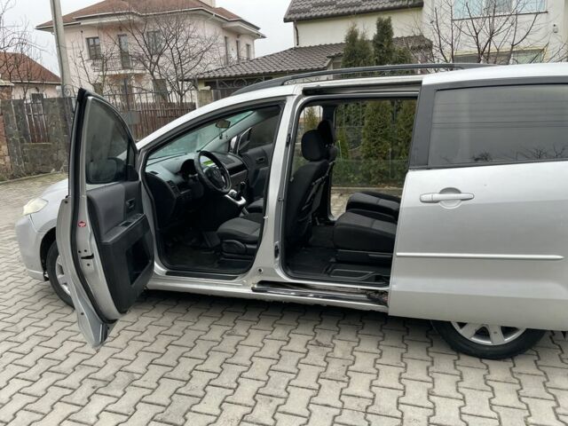 Серый Мазда 5, объемом двигателя 2 л и пробегом 240 тыс. км за 2999 $, фото 14 на Automoto.ua