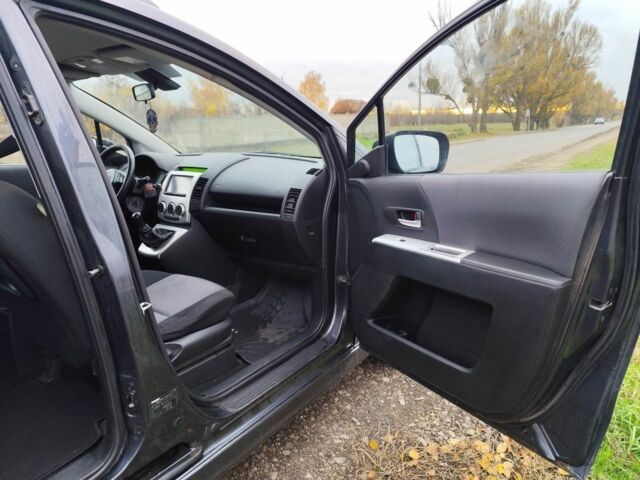 Сірий Мазда 5, об'ємом двигуна 2 л та пробігом 374 тис. км за 2970 $, фото 7 на Automoto.ua