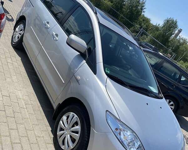 Серый Мазда 5, объемом двигателя 2 л и пробегом 200 тыс. км за 6000 $, фото 9 на Automoto.ua