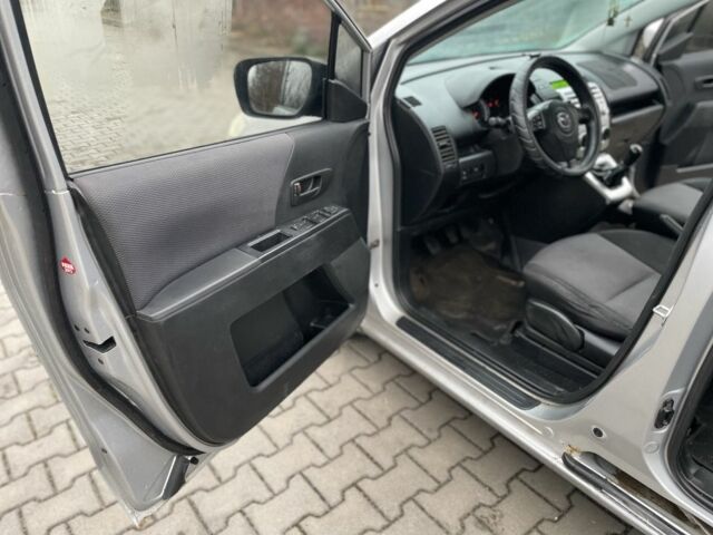 Серый Мазда 5, объемом двигателя 2 л и пробегом 240 тыс. км за 2999 $, фото 12 на Automoto.ua