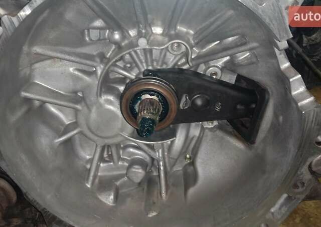 Серый Мазда 5, объемом двигателя 1.8 л и пробегом 203 тыс. км за 6500 $, фото 15 на Automoto.ua