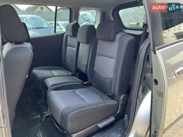 Серый Мазда 5, объемом двигателя 2 л и пробегом 263 тыс. км за 3650 $, фото 12 на Automoto.ua