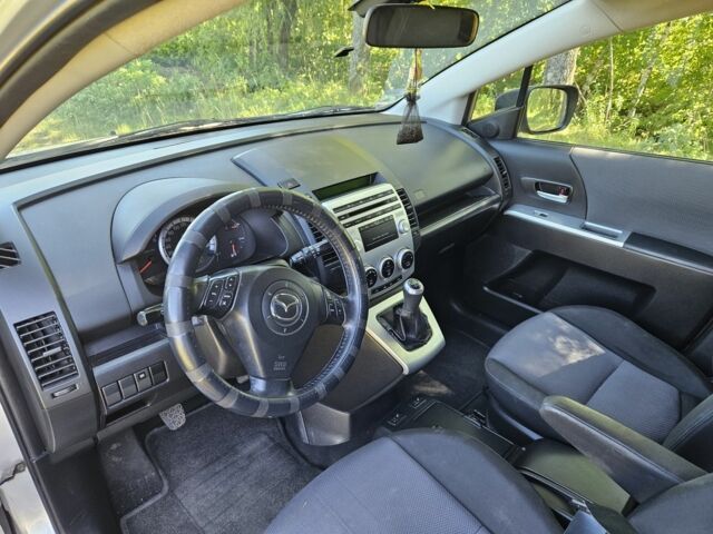 Серый Мазда 5, объемом двигателя 2 л и пробегом 270 тыс. км за 2350 $, фото 9 на Automoto.ua