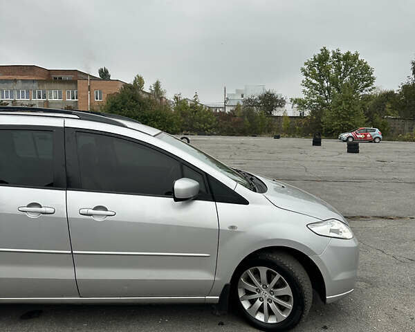 Серый Мазда 5, объемом двигателя 2 л и пробегом 211 тыс. км за 5680 $, фото 11 на Automoto.ua