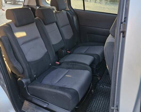 Серый Мазда 5, объемом двигателя 2 л и пробегом 200 тыс. км за 5400 $, фото 18 на Automoto.ua