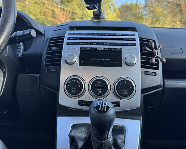 Мазда 5 2006 в Николаеве на Automoto.ua Серый Мазда 5, объемом двигателя 2 л и пробегом 500 тыс. км за 4750 $, фото 37 на Automoto.ua