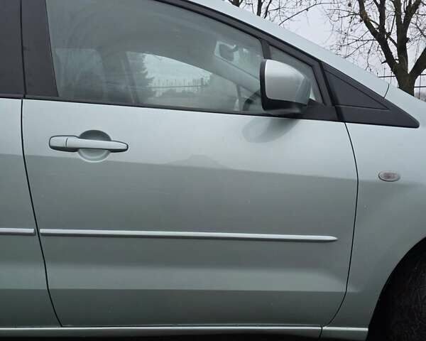 Серый Мазда 5, объемом двигателя 2 л и пробегом 286 тыс. км за 4300 $, фото 8 на Automoto.ua