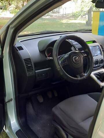 Сірий Мазда 5, об'ємом двигуна 2 л та пробігом 232 тис. км за 5000 $, фото 6 на Automoto.ua