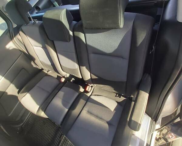 Серый Мазда 5, объемом двигателя 2 л и пробегом 200 тыс. км за 5400 $, фото 21 на Automoto.ua