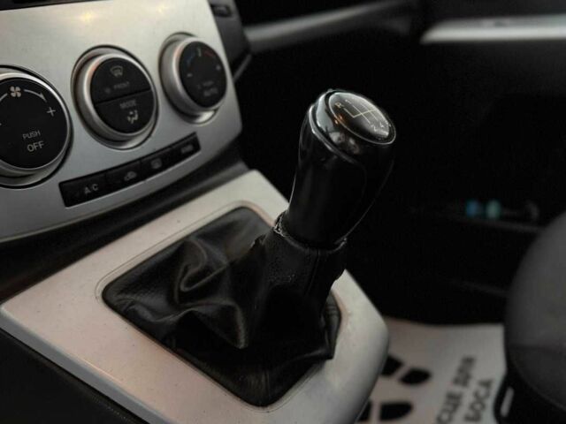Сірий Мазда 5, об'ємом двигуна 2 л та пробігом 367 тис. км за 5100 $, фото 14 на Automoto.ua