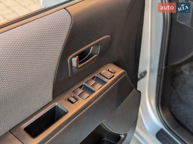 Серый Мазда 5, объемом двигателя 1.8 л и пробегом 236 тыс. км за 5499 $, фото 39 на Automoto.ua