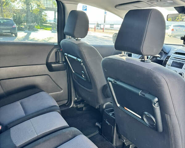 Мазда 5 2006 в Николаеве на Automoto.ua Серый Мазда 5, объемом двигателя 2 л и пробегом 500 тыс. км за 4750 $, фото 18 на Automoto.ua