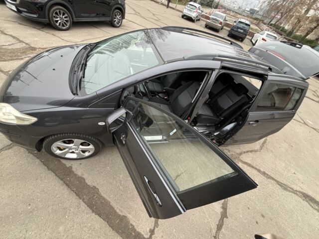 Серый Мазда 5, объемом двигателя 2 л и пробегом 236 тыс. км за 3300 $, фото 18 на Automoto.ua