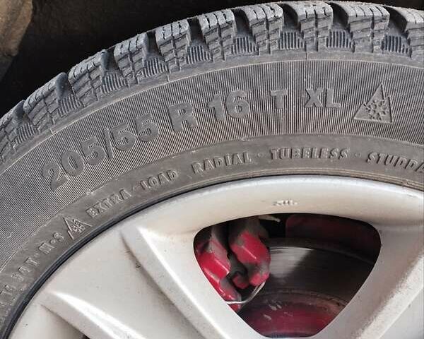 Сірий Мазда 5, об'ємом двигуна 2 л та пробігом 286 тис. км за 5400 $, фото 19 на Automoto.ua