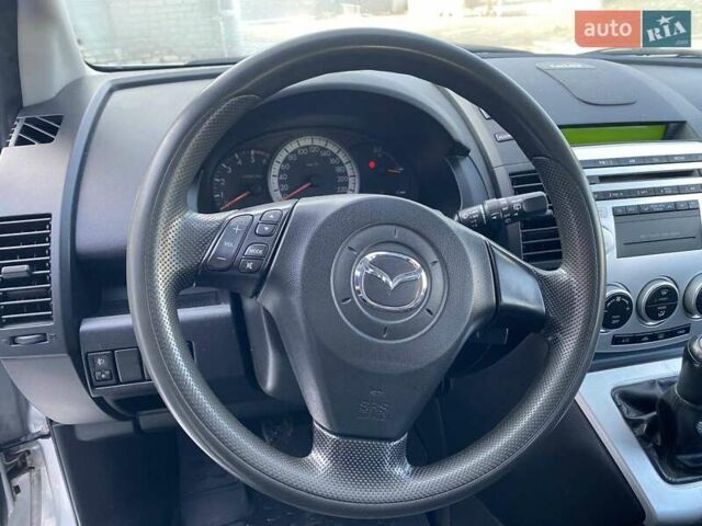 Сірий Мазда 5, об'ємом двигуна 2 л та пробігом 207 тис. км за 6300 $, фото 19 на Automoto.ua