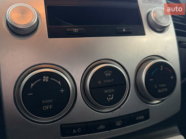 Серый Мазда 5, объемом двигателя 2 л и пробегом 367 тыс. км за 5100 $, фото 13 на Automoto.ua