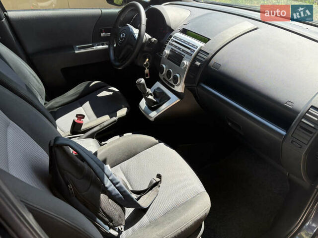 Серый Мазда 5, объемом двигателя 2 л и пробегом 255 тыс. км за 5800 $, фото 17 на Automoto.ua