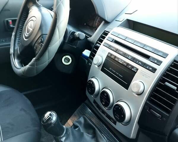 Сірий Мазда 5, об'ємом двигуна 2 л та пробігом 286 тис. км за 5400 $, фото 13 на Automoto.ua