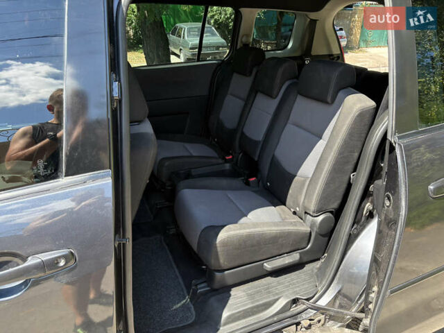 Серый Мазда 5, объемом двигателя 2 л и пробегом 255 тыс. км за 5800 $, фото 10 на Automoto.ua