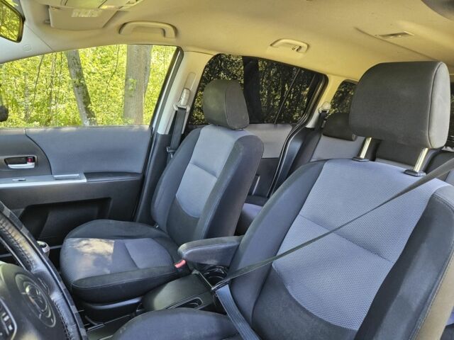 Серый Мазда 5, объемом двигателя 2 л и пробегом 270 тыс. км за 2350 $, фото 13 на Automoto.ua