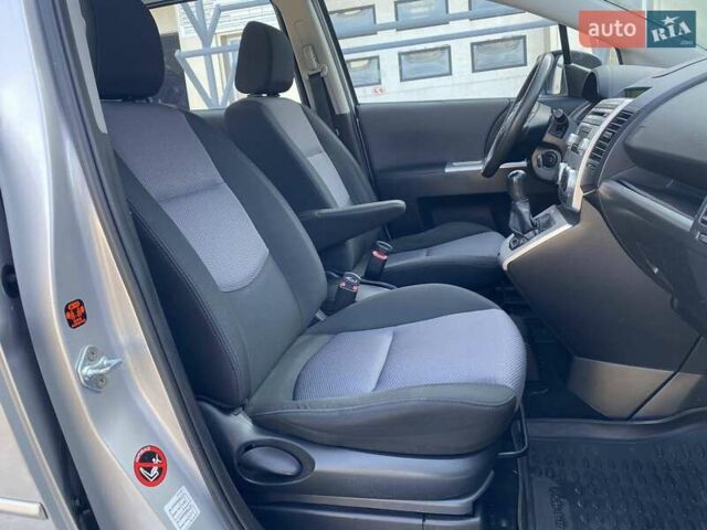 Сірий Мазда 5, об'ємом двигуна 2 л та пробігом 207 тис. км за 6300 $, фото 16 на Automoto.ua