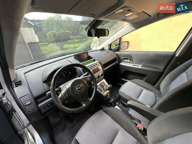 Сірий Мазда 5, об'ємом двигуна 2.01 л та пробігом 228 тис. км за 4950 $, фото 5 на Automoto.ua