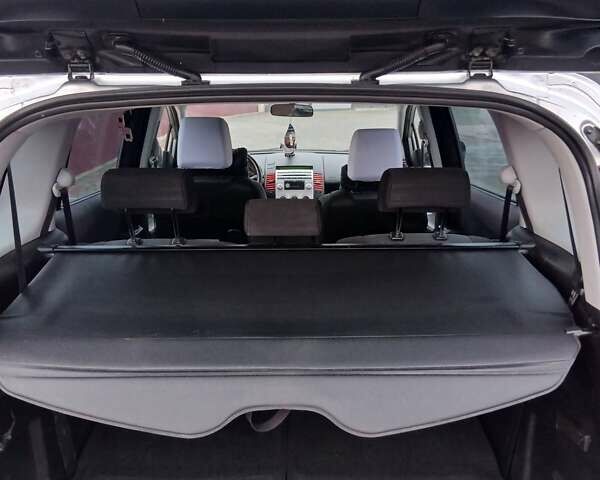 Сірий Мазда 5, об'ємом двигуна 2 л та пробігом 236 тис. км за 5200 $, фото 9 на Automoto.ua