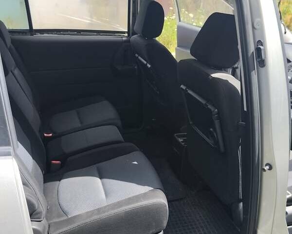Серый Мазда 5, объемом двигателя 2 л и пробегом 297 тыс. км за 2500 $, фото 14 на Automoto.ua