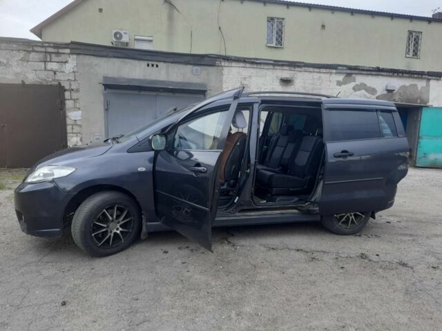Сірий Мазда 5, об'ємом двигуна 2 л та пробігом 250 тис. км за 4650 $, фото 1 на Automoto.ua