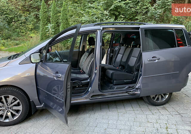 Мазда 5 2006 в Львове на Automoto.ua Серый Мазда 5, объемом двигателя 2 л и пробегом 203 тыс. км за 4999 $, фото 9 на Automoto.ua