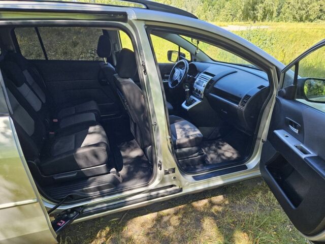Серый Мазда 5, объемом двигателя 2 л и пробегом 270 тыс. км за 2350 $, фото 7 на Automoto.ua