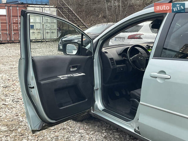 Серый Мазда 5, объемом двигателя 2 л и пробегом 300 тыс. км за 3300 $, фото 6 на Automoto.ua