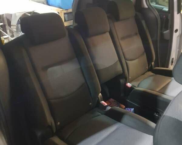 Мазда 5 2006 в Киеве на Automoto.ua Серый Мазда 5, объемом двигателя 2 л и пробегом 300 тыс. км за 4300 $, фото 23 на Automoto.ua