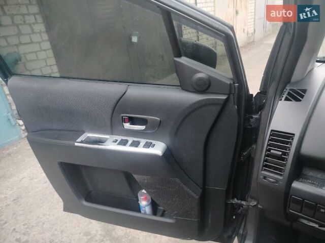 Серый Мазда 5, объемом двигателя 2 л и пробегом 423 тыс. км за 4300 $, фото 21 на Automoto.ua