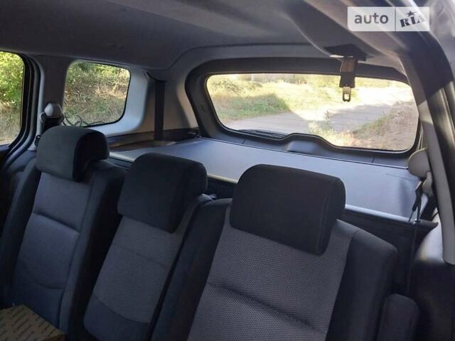 Сірий Мазда 5, об'ємом двигуна 2 л та пробігом 297 тис. км за 6550 $, фото 10 на Automoto.ua