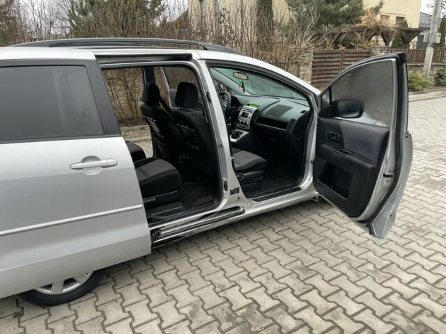 Серый Мазда 5, объемом двигателя 2 л и пробегом 240 тыс. км за 2999 $, фото 19 на Automoto.ua