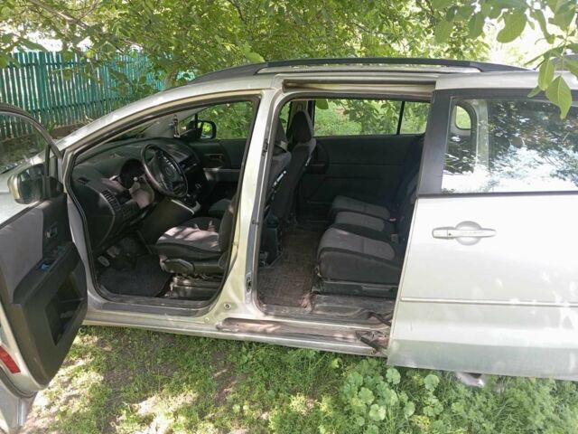 Серый Мазда 5, объемом двигателя 2 л и пробегом 230 тыс. км за 2500 $, фото 3 на Automoto.ua