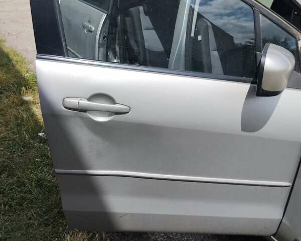 Серый Мазда 5, объемом двигателя 2 л и пробегом 297 тыс. км за 2500 $, фото 12 на Automoto.ua