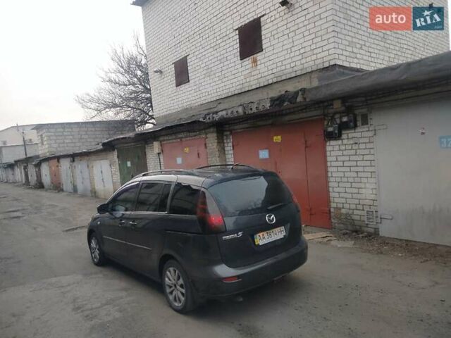 Серый Мазда 5, объемом двигателя 2 л и пробегом 423 тыс. км за 4300 $, фото 2 на Automoto.ua