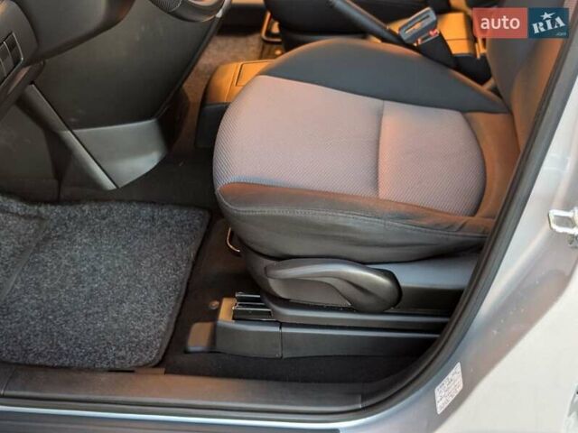 Серый Мазда 5, объемом двигателя 1.8 л и пробегом 236 тыс. км за 5499 $, фото 40 на Automoto.ua