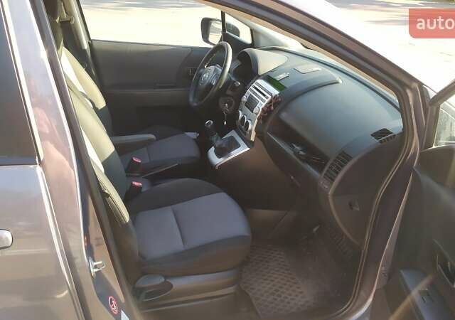 Серый Мазда 5, объемом двигателя 2 л и пробегом 260 тыс. км за 4500 $, фото 5 на Automoto.ua