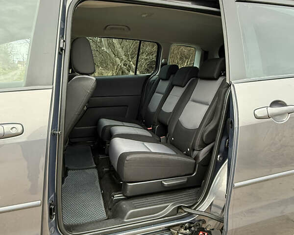 Сірий Мазда 5, об'ємом двигуна 1.8 л та пробігом 279 тис. км за 5300 $, фото 8 на Automoto.ua