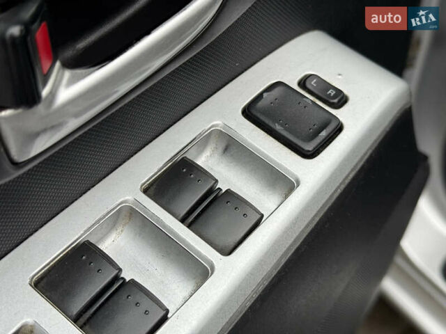 Сірий Мазда 5, об'ємом двигуна 2 л та пробігом 377 тис. км за 4900 $, фото 12 на Automoto.ua