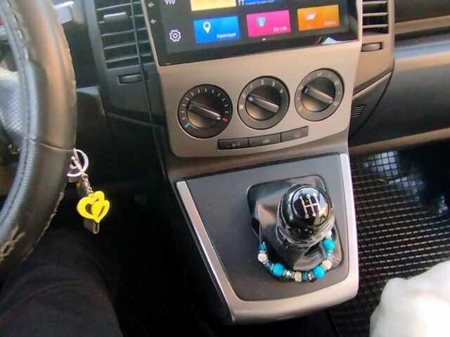 Серый Мазда 5, объемом двигателя 1.8 л и пробегом 255 тыс. км за 6500 $, фото 3 на Automoto.ua