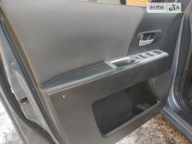 Сірий Мазда 5, об'ємом двигуна 2 л та пробігом 236 тис. км за 7300 $, фото 21 на Automoto.ua
