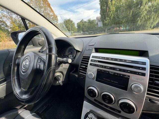 Серый Мазда 5, объемом двигателя 2 л и пробегом 379 тыс. км за 3500 $, фото 10 на Automoto.ua