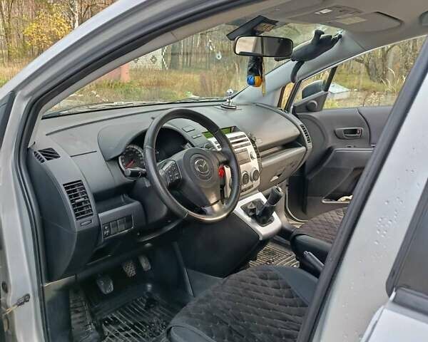 Сірий Мазда 5, об'ємом двигуна 1.8 л та пробігом 244 тис. км за 5100 $, фото 5 на Automoto.ua