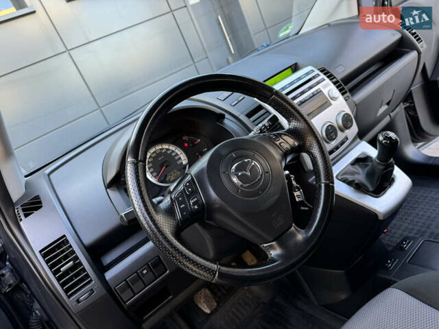 Серый Мазда 5, объемом двигателя 2 л и пробегом 256 тыс. км за 5599 $, фото 47 на Automoto.ua