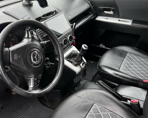 Серый Мазда 5, объемом двигателя 2 л и пробегом 377 тыс. км за 5500 $, фото 12 на Automoto.ua